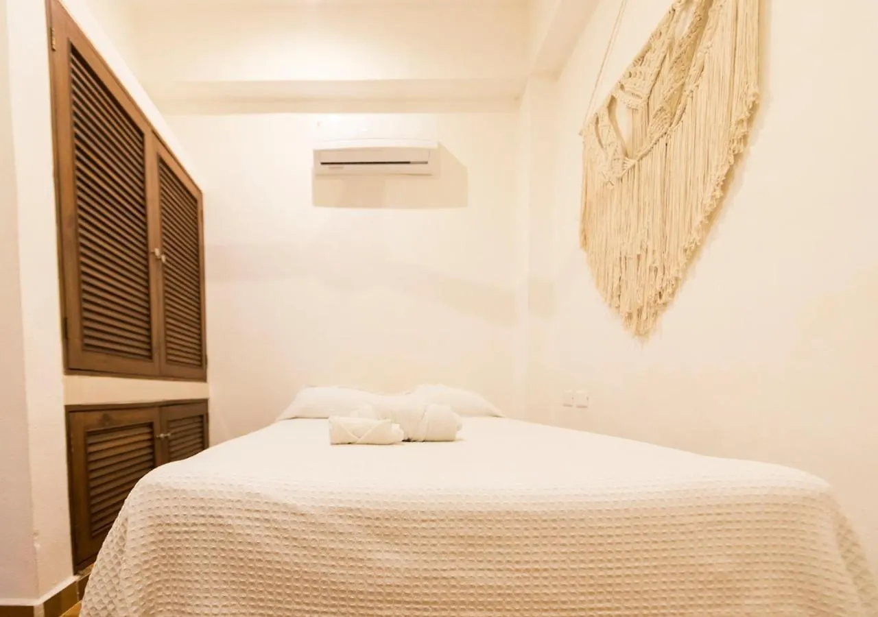 Hotel Itza La Veleta Tulum